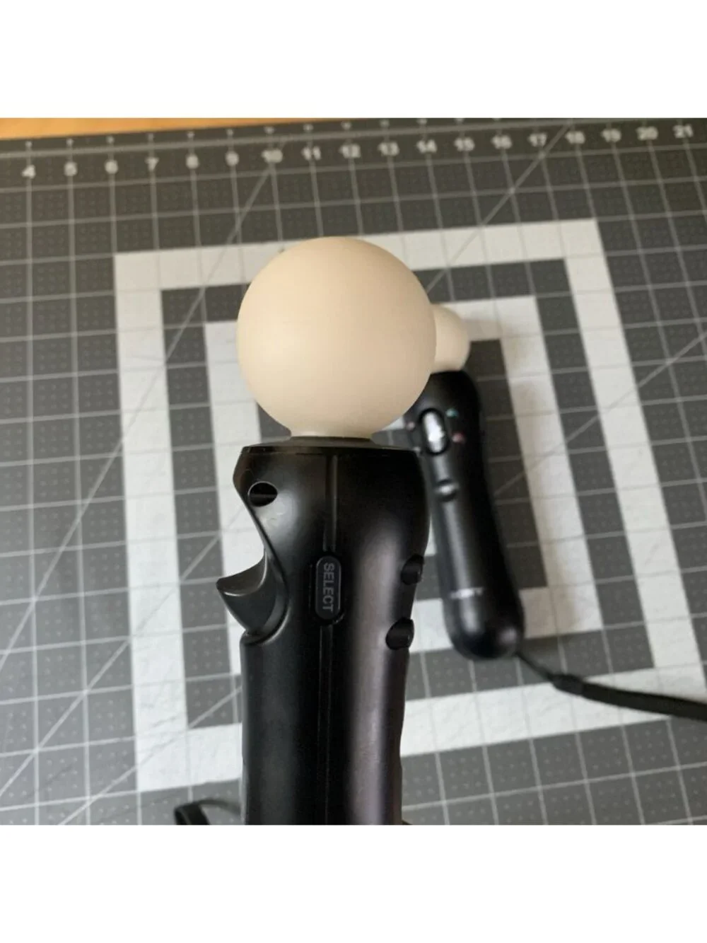 2 x Sony PlayStation Move Motion Controller (CECH-ZCM1U) PS3 PS4 VR, UNTESTED